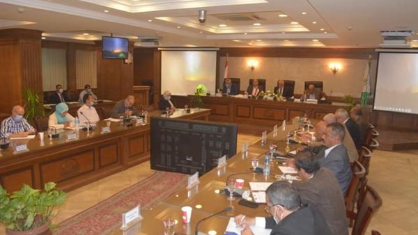 اجتماع المحافظ 