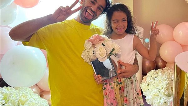 محمد صلاح ومكة ابنته