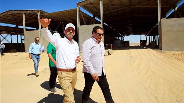 خلال افتتاح المزرعة