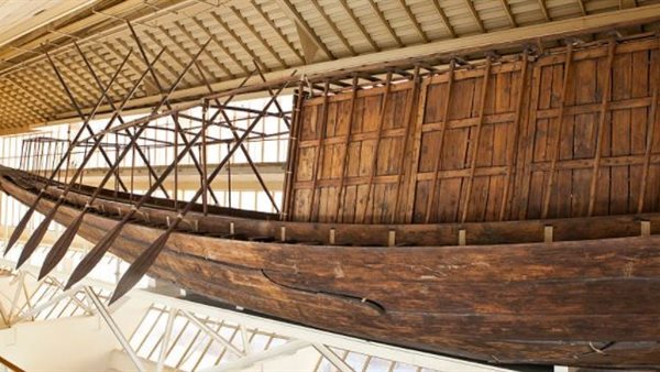 مراكب الشمس 