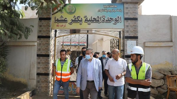 محافظ المنوفية خلال