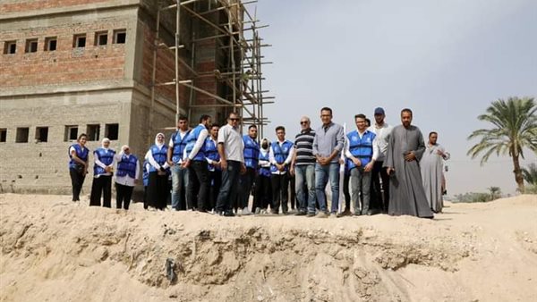 جانب من الزيارة