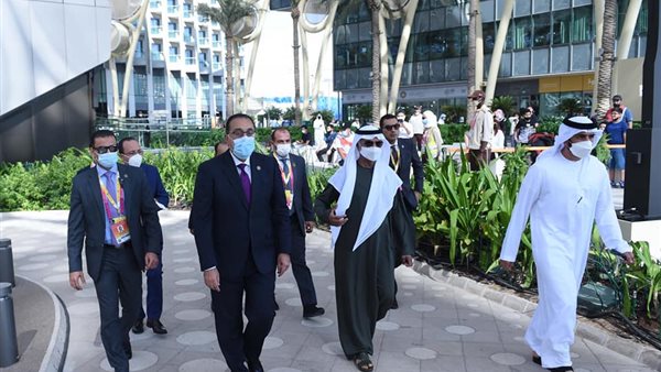 رئيس الوزراء خلال