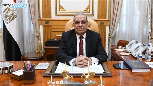 وزير االانتاج الحربى