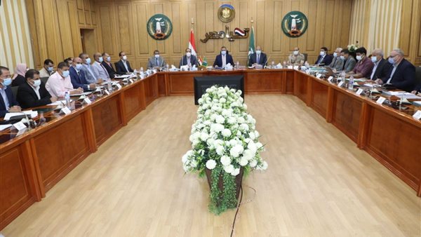 محافظ المنوفية خلال