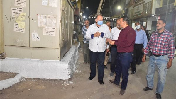 محافظ اسيوط خلال