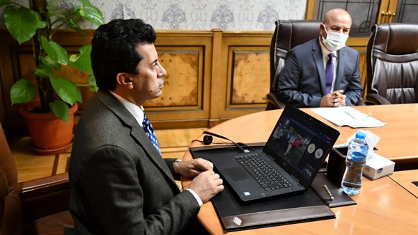 جانب من الحدث