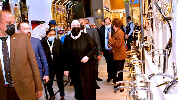 نيفين جامع وزيرة