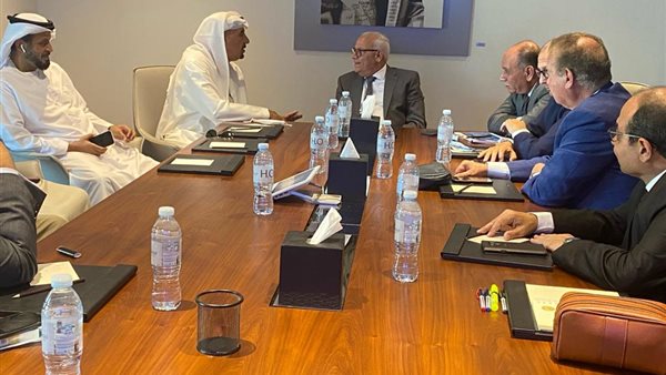 اجتماع محلافظ بورسعيد