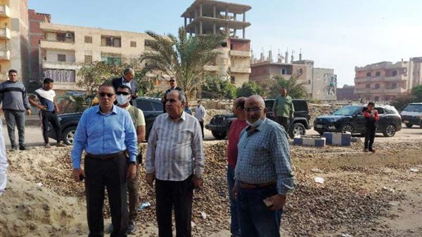 محافظ الشرقية خلال