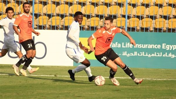 جانب من مباراة البنك