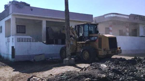 جانب من عمليات الازالة