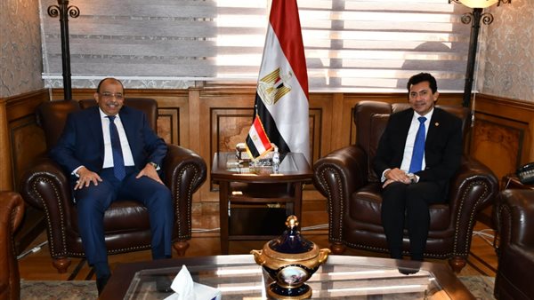 وزيرا الشباب والتنمية