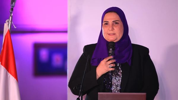 نيفين القباج وزيرة