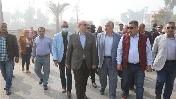 محافظ بني سويف خلال