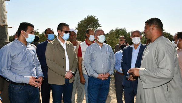 وزير الري ومحافظ