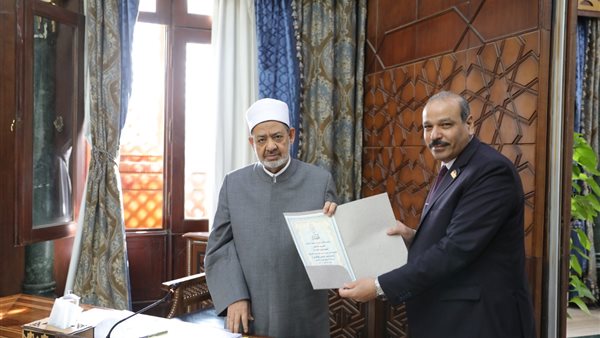 الشيخ احمد الطيب