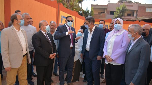 محافظ الدقهلية خلال