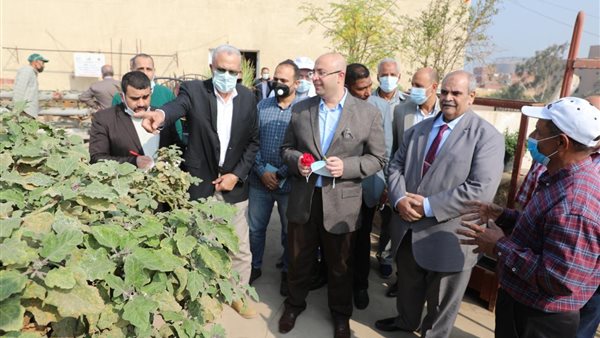 محافظ بني سويف خلال