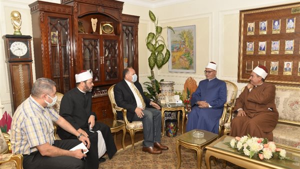 جانب من اللقاء