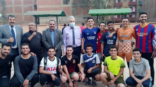 الطلاب الفائزين