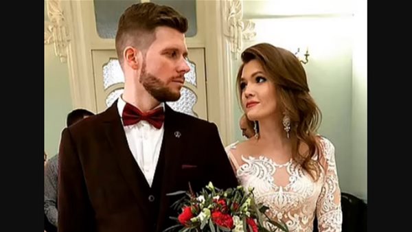 العروسان الروسيان