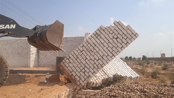 جانب من عمليات الازالة