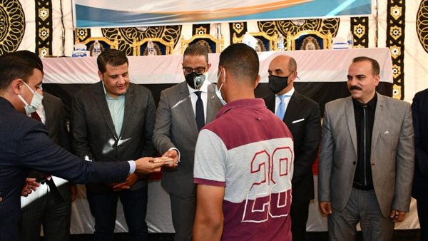 احمد الانصاري