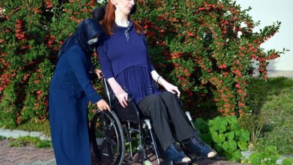 اطول امراة بالعالم