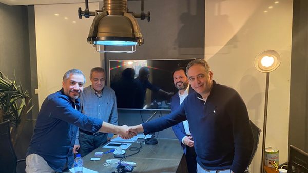 جانب من مراسم التوقيع