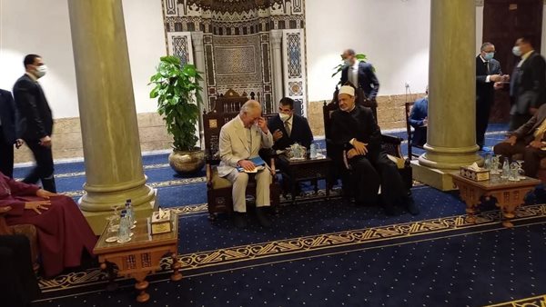 شيخ الأزهر يلتقي