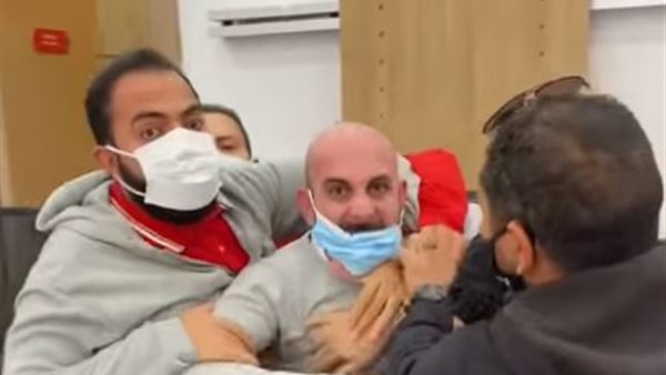 خناقة فرع فودافون