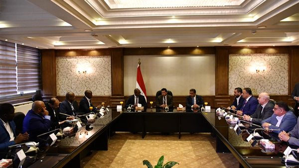 أشرف صبحي وزير الشباب