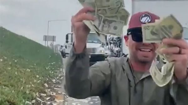 جانب من الحدث