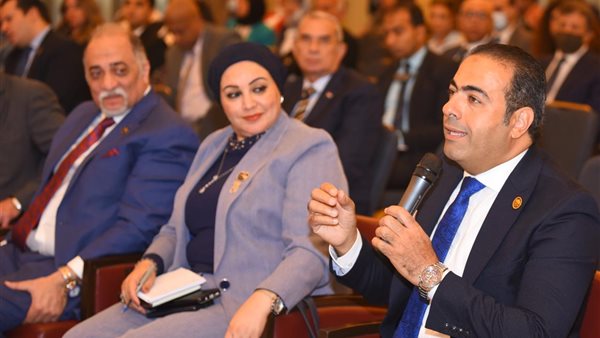 جانب من فعاليات المؤتمر