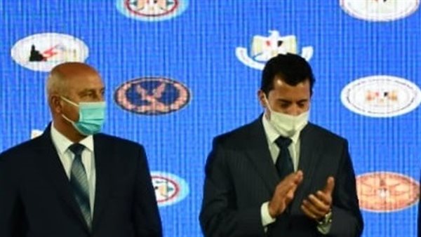 جانب من الحدث 