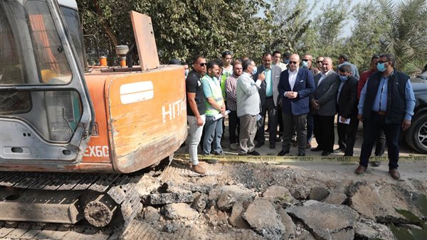 محافظ بني سويف خلال