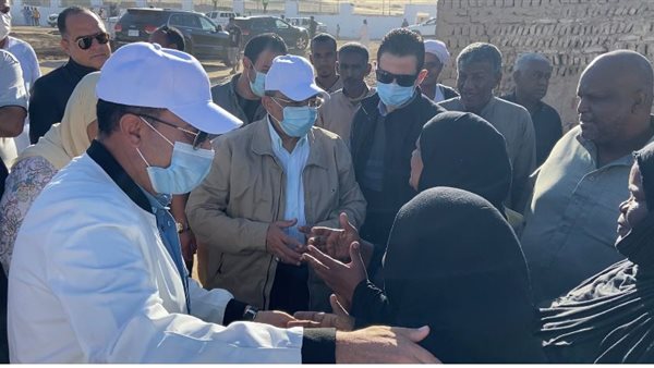 وزير التنمية ومحافظ