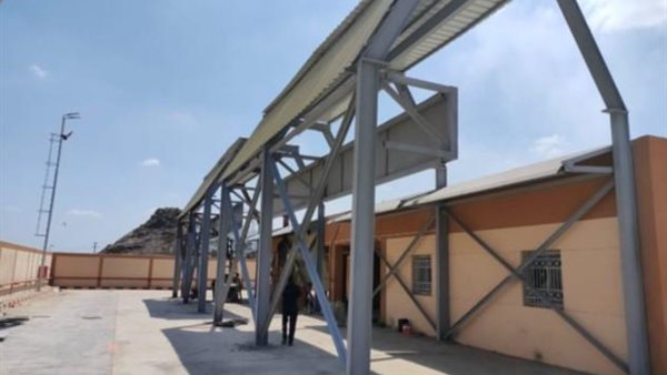 المحطة الوسيطة الثابتة