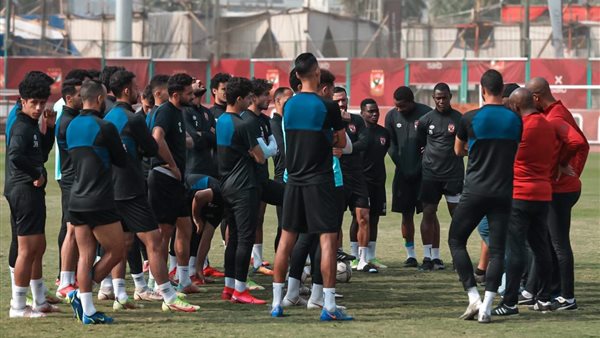 موسيماني يحاضر لاعبيه