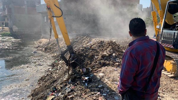 جانب من عمليات الازالة