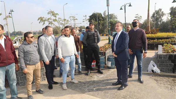 محافظ المنوفية خلال