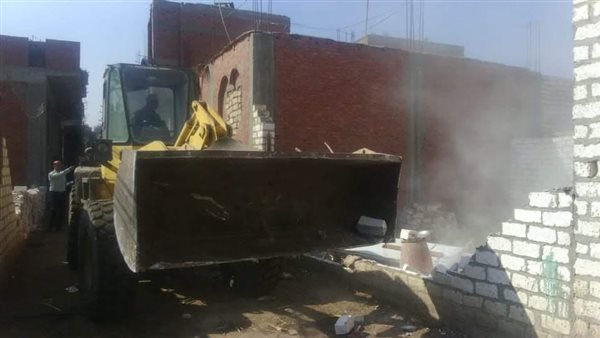 جانب من عمليات الازالة