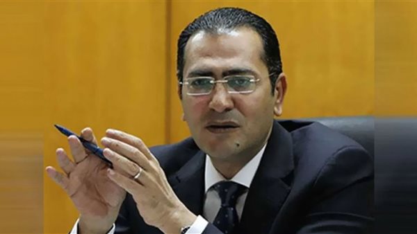 الدكتور أيمن حسام