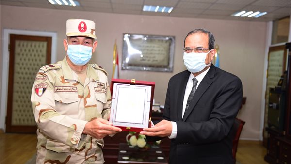 صورة من اللقاء