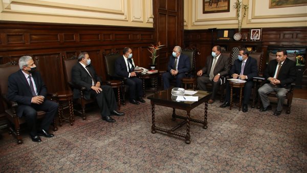 لقاء وزير الزراعة