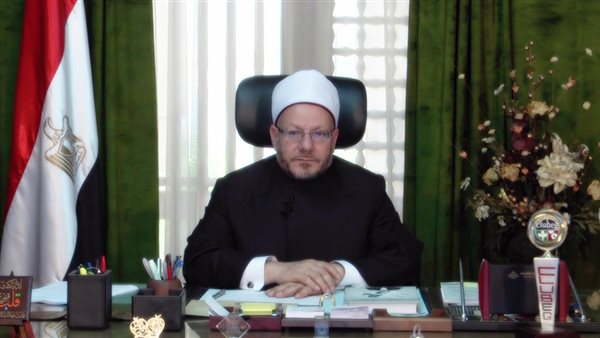 الدكتور شوقي علام