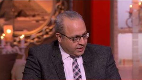 الدكتور أحمد سالم