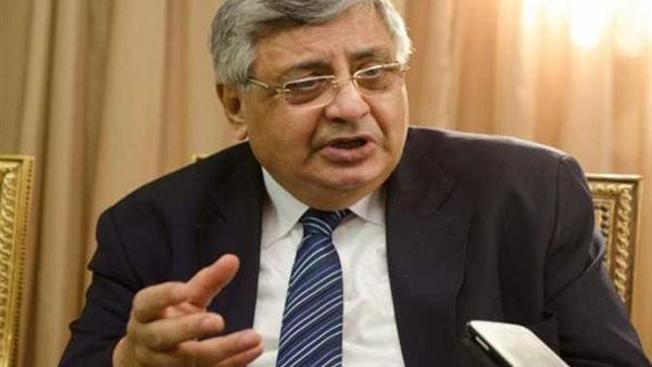 الدكتور محمد عوض