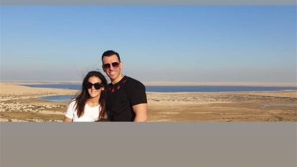 دنيا سمير غانم وزوجها